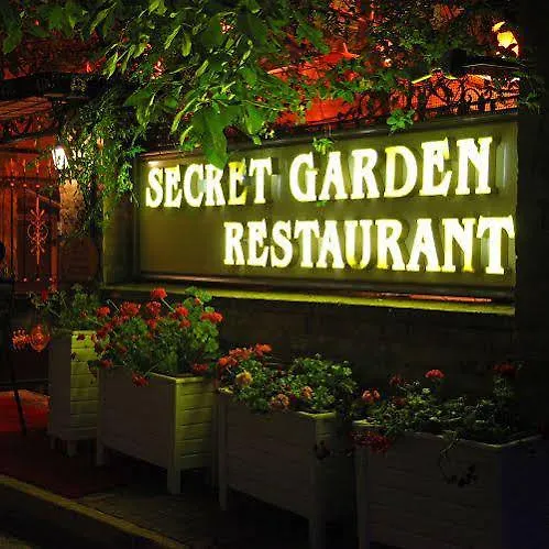 Ada Buyukada ホテル アダラー